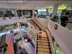 Queensway Tower / Queensway Shopping Centre (D3), Retail #455874001